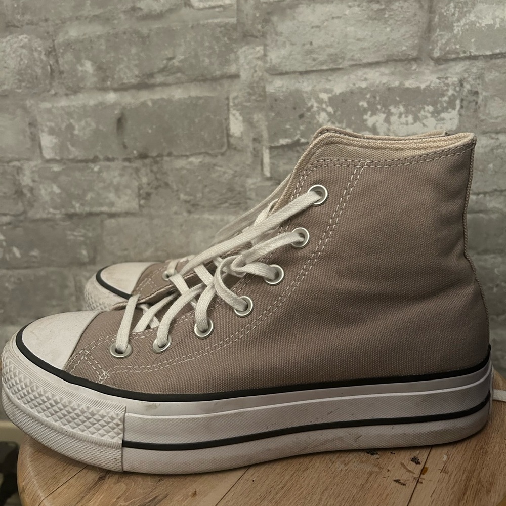 Converse High Top Sneakers Tan Platform